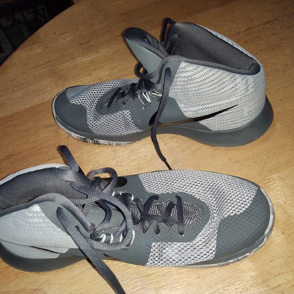 Nike Air Precision - Picture 8 of 16